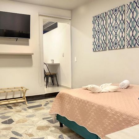 פריירה Ventiuna Hotel Y Coliving מראה חיצוני תמונה