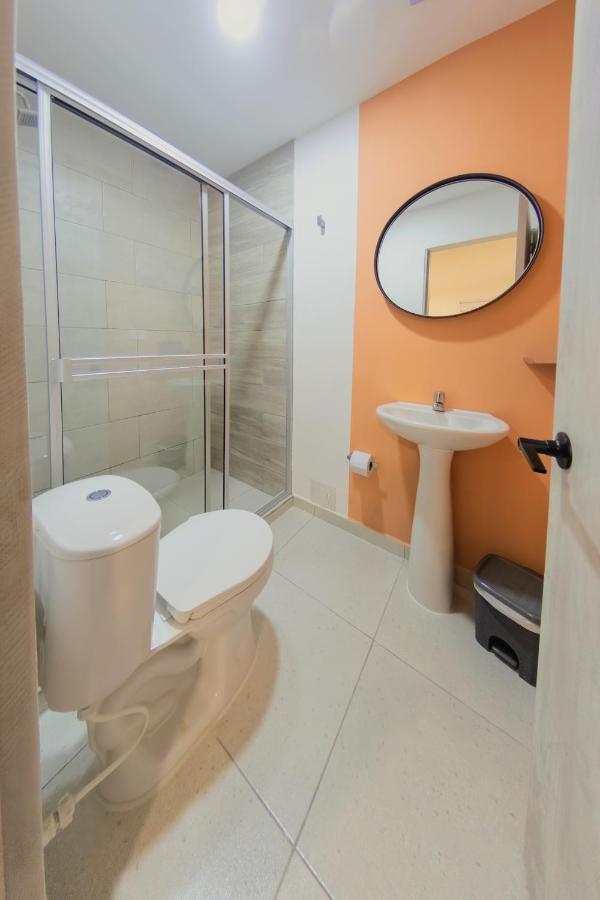 פריירה Ventiuna Hotel Y Coliving מראה חיצוני תמונה