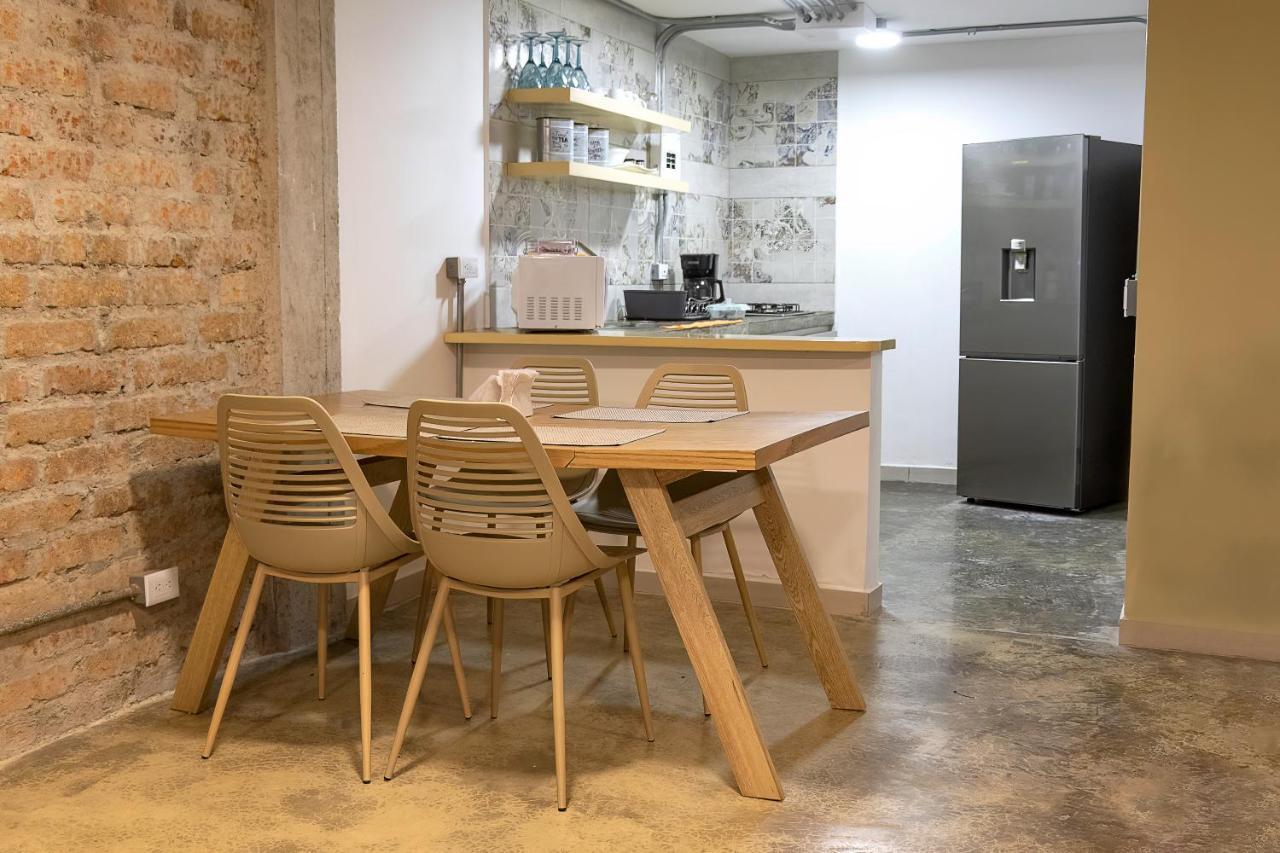 פריירה Ventiuna Hotel Y Coliving מראה חיצוני תמונה