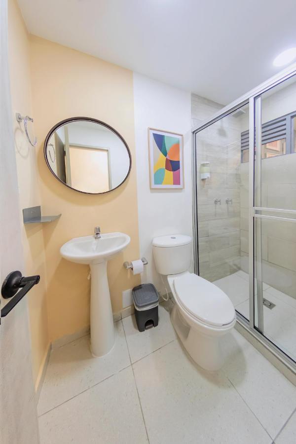 פריירה Ventiuna Hotel Y Coliving מראה חיצוני תמונה